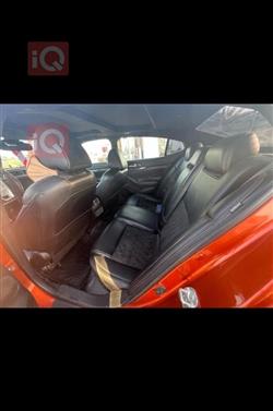 نيسان ماكسيما